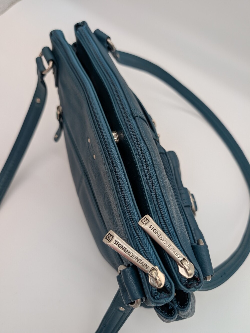 Stone Mountain Genuine Leather Shoulder Bag Purse Multiple Pockets Y2K - Picture 6 of 12